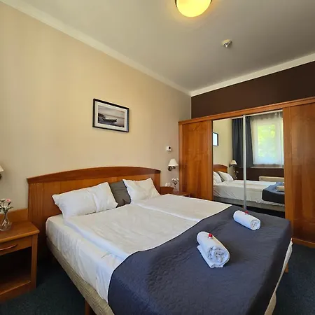 Apartment Wellness Oazis Apt, Nappali, 1halo, 4 Fo *